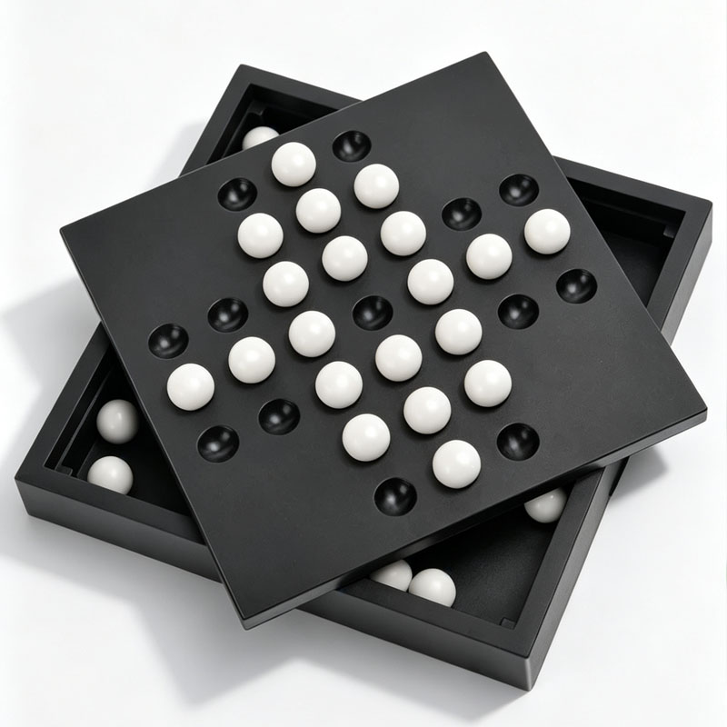 Board Game Family - Europe Classic Single Chess Peg Solitaire