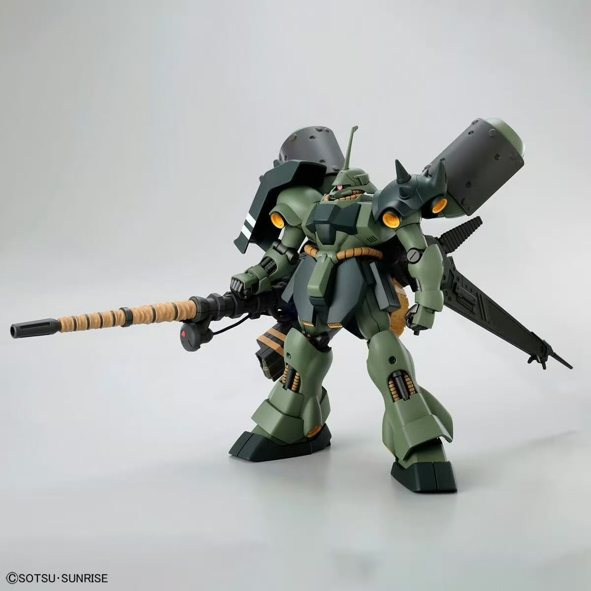 Bandai HG 1/144 AMS-119 Geara  - Bandai Model Gundam Hg review and price
